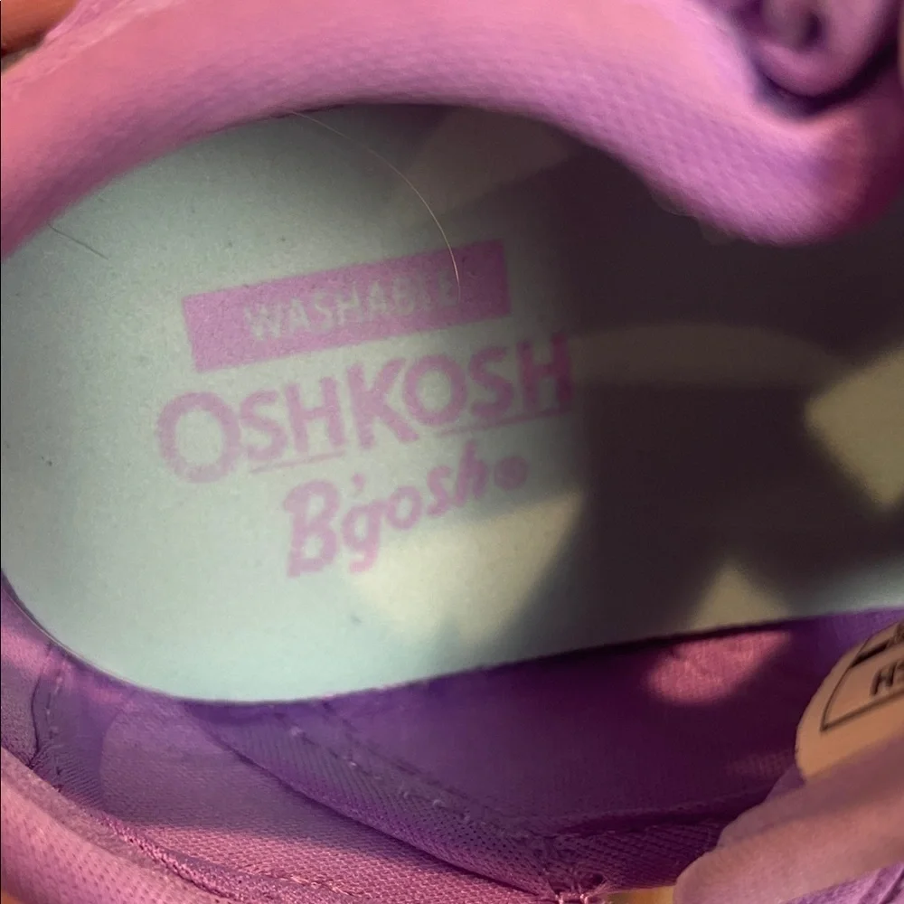 OshKosh B'gosh Kids Lavender Sneakers, size 6